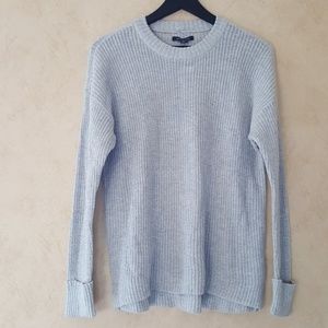 American Eagle light grey crew neck sweater